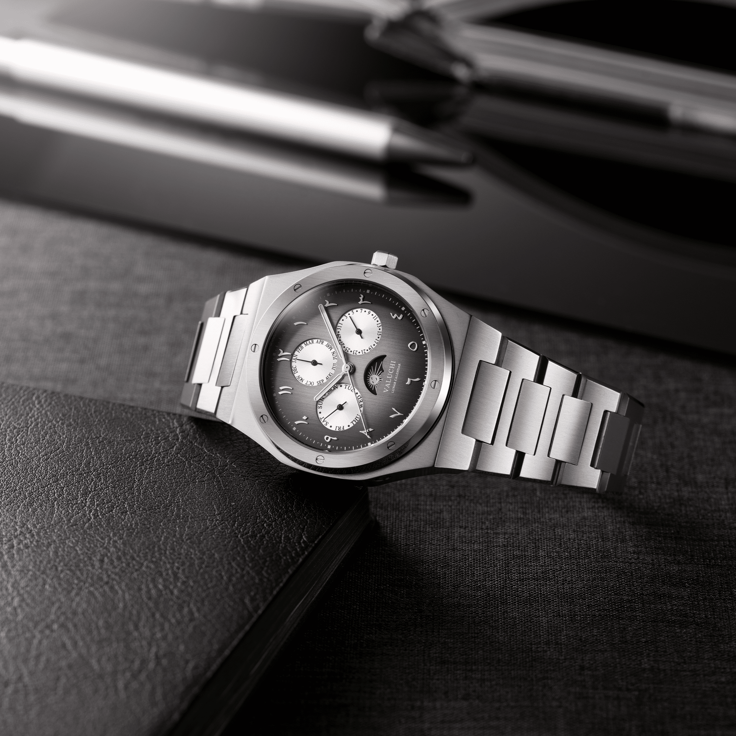 Lunar Calendar Automatic - Arabic Edition (150 pcs) - Valuchi